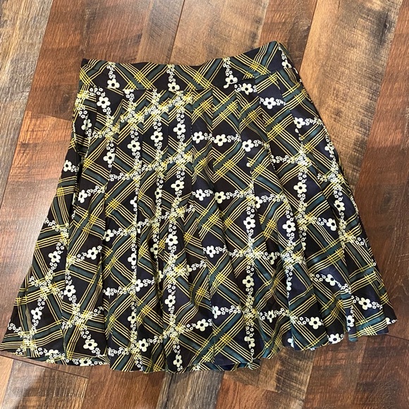 URBAN OUTFITTERS Emerson Print Pleated Mini Skirt - Picture 10 of 11